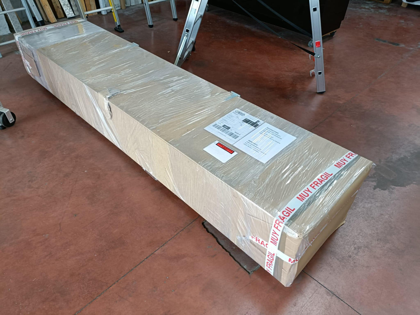 PET 1000 - GRÚA PÓRTICO DE ELEVACIÓN TEMPORAL DE ALUMINIO - Lera Ascensores