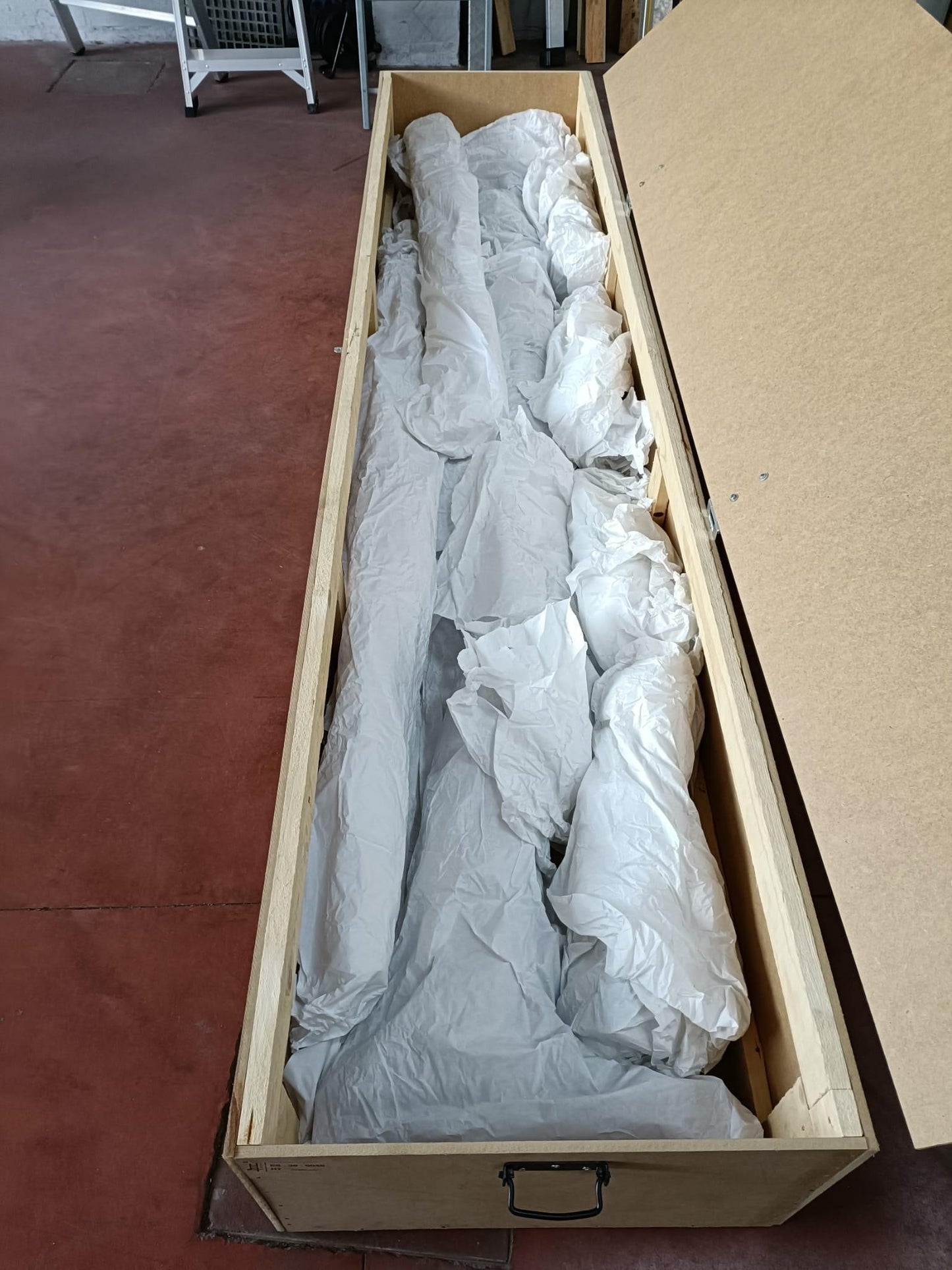 PET 1000 - GRÚA PÓRTICO DE ELEVACIÓN TEMPORAL DE ALUMINIO - Lera Ascensores