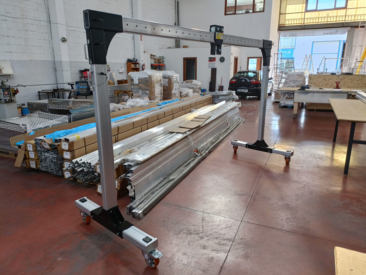 PET 1.000 - ALUMINUM TEMPORARY LIFTING GANTRY CRANE