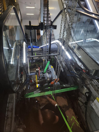 PET 1000 ESCALATOR ALUMINIUM GANTRY CRANE FOR ESCALATORS AND WALKWAYS
